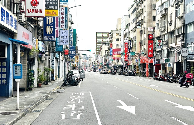 松山市民八德路店面出租周邊環境